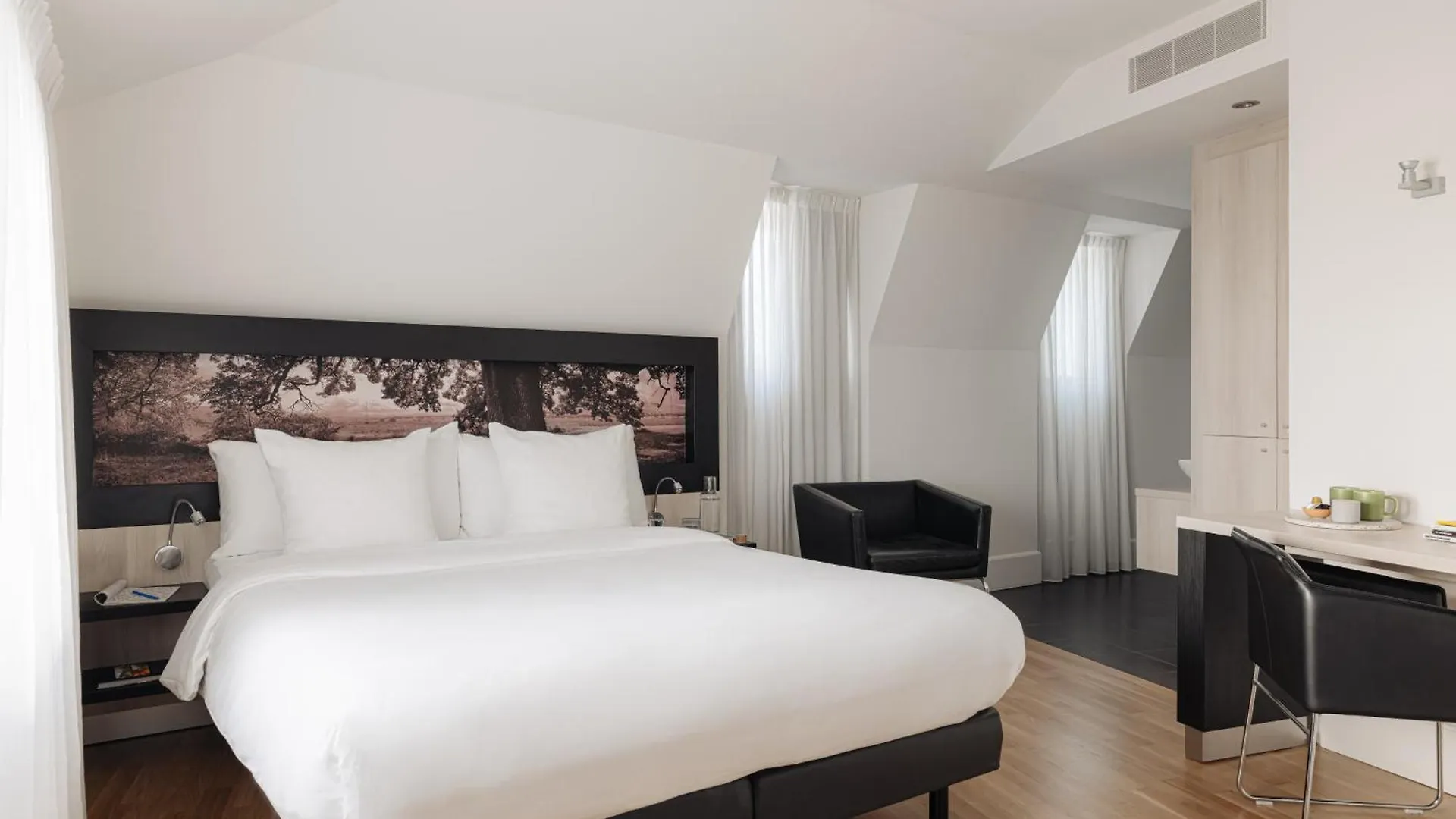 Leonardo Boutique Hotel Maastricht City Center Former Designhotel 4*,  オランダ